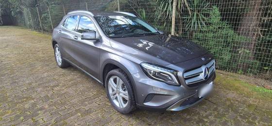 MERCEDES-BENZ GLA 200 1.6 CGI ADVANCE 16V TURBO FLEX 4P AUTOMÁTICO